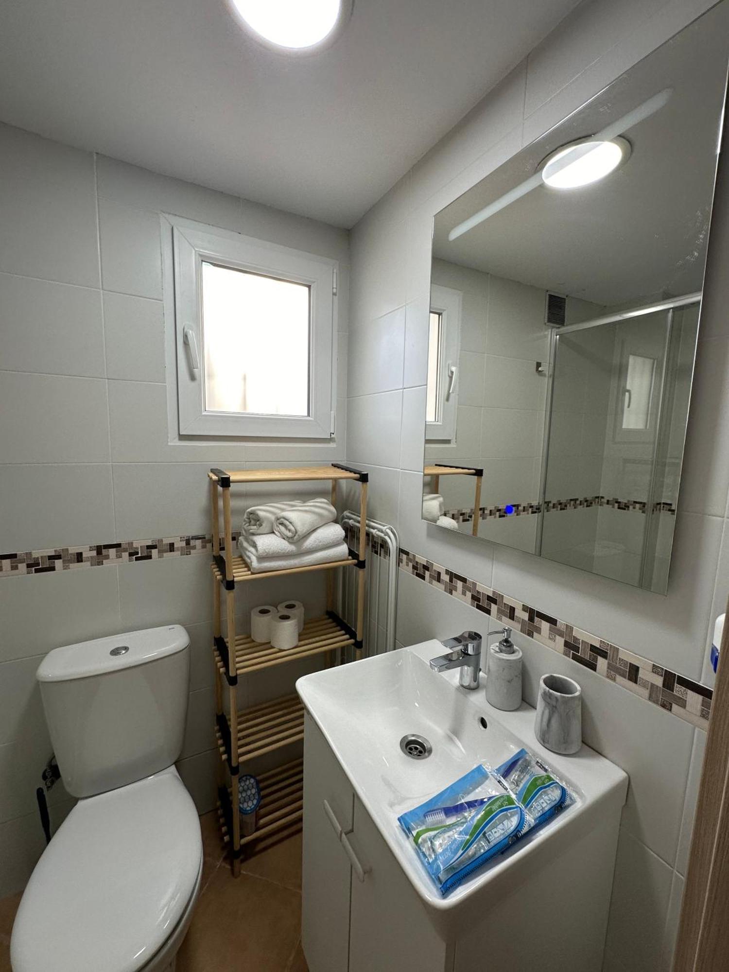 מאלגה Apartamento Avenida Velazquez Bajo מראה חיצוני תמונה